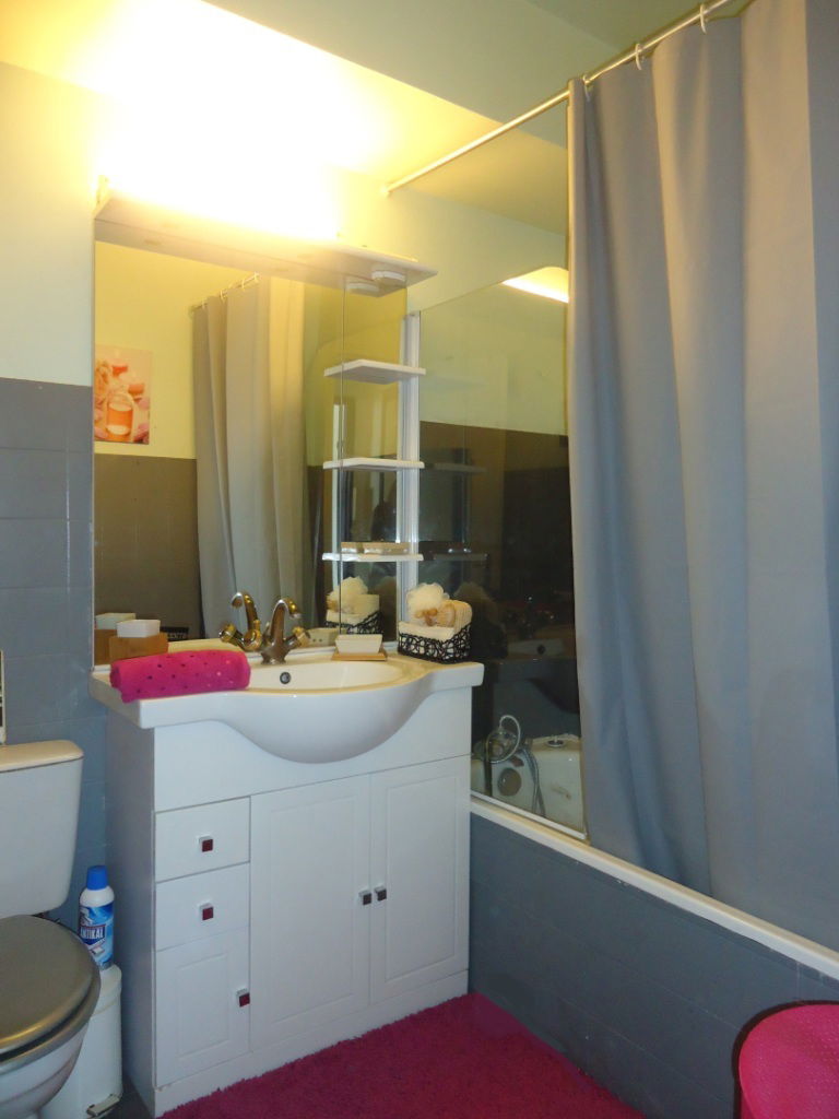 Unabhängiges Studio Vallauris 53000