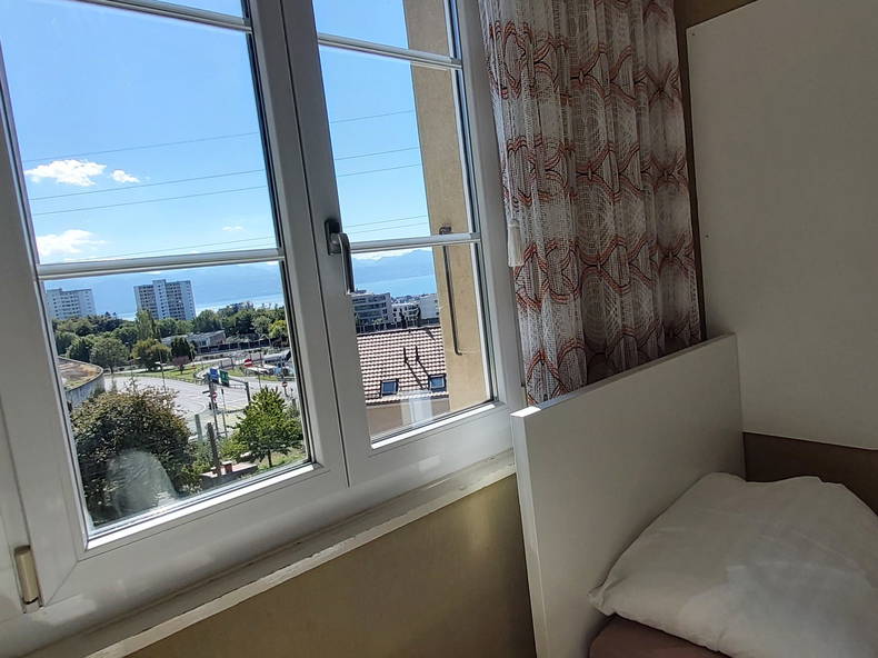 Colocation Lausanne 592484-5