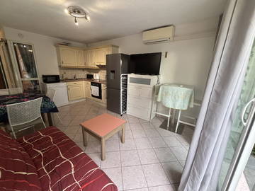 Logement entier à louer à Six-Fours-Les-Plages - photo 14 : autre pièce-14