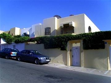 Roomlala | 4 bedroom luxurious Villa, Agadir 1081
