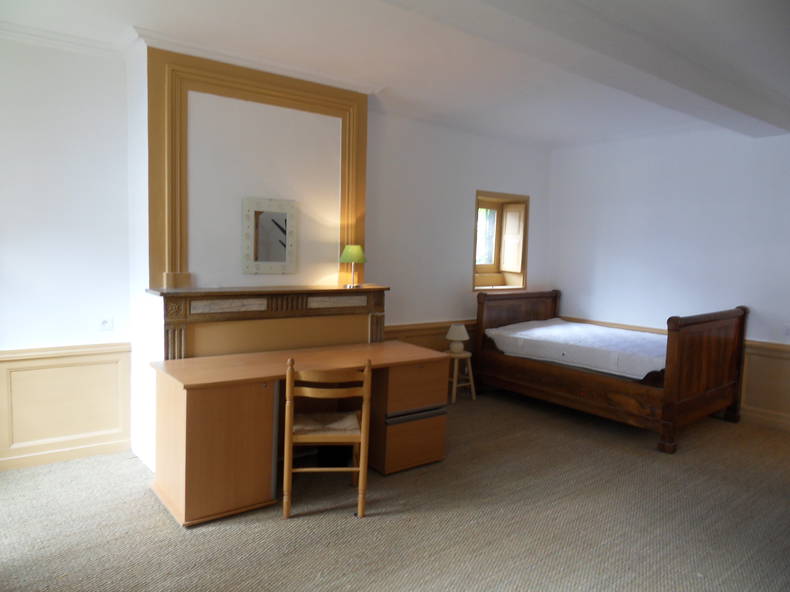 Chambre Chez L'habitant Riom 402938-4