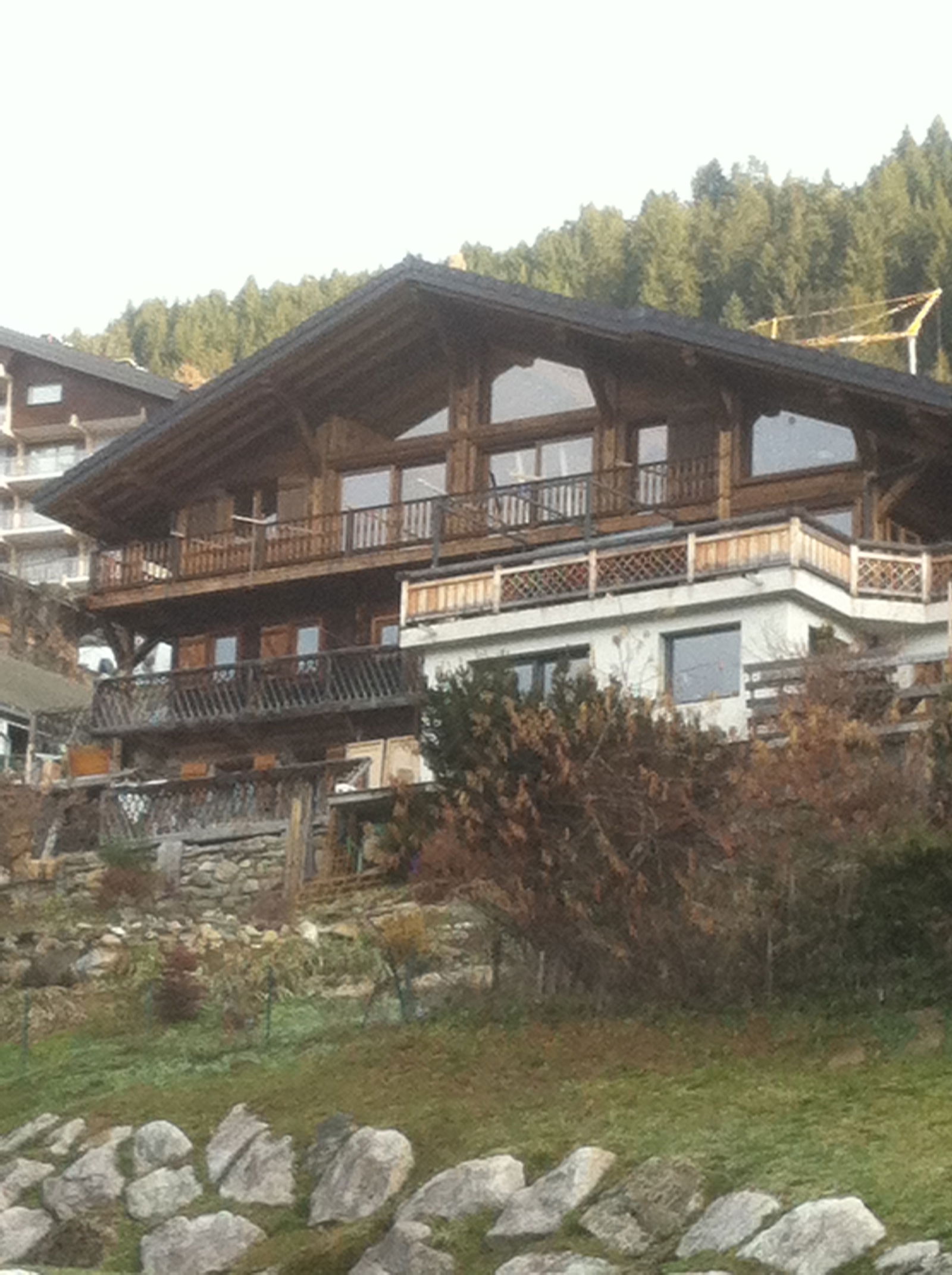 Entire Home Châtel 150288