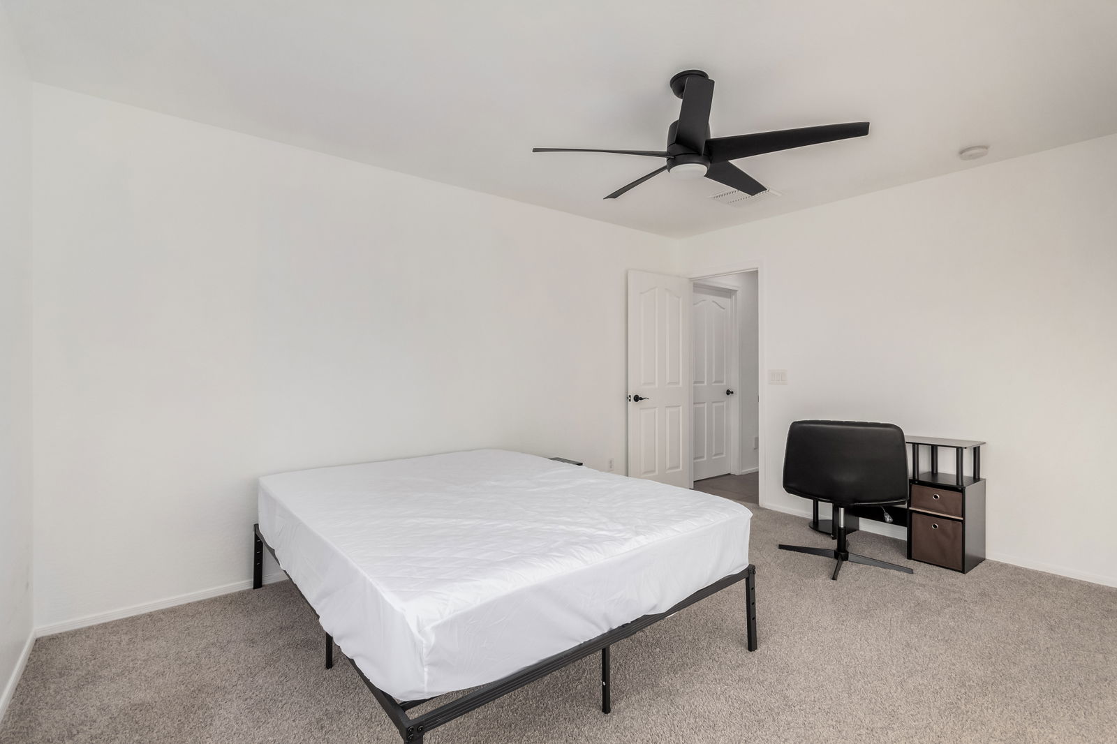 Coliving Goodyear 543024