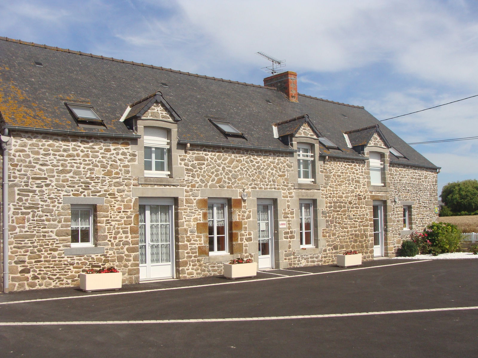 Bed And Breakfast Saint-Broladre 28878