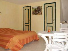 Habitaciones De Huéspedes Villedieu-les-Poêles 67977-2