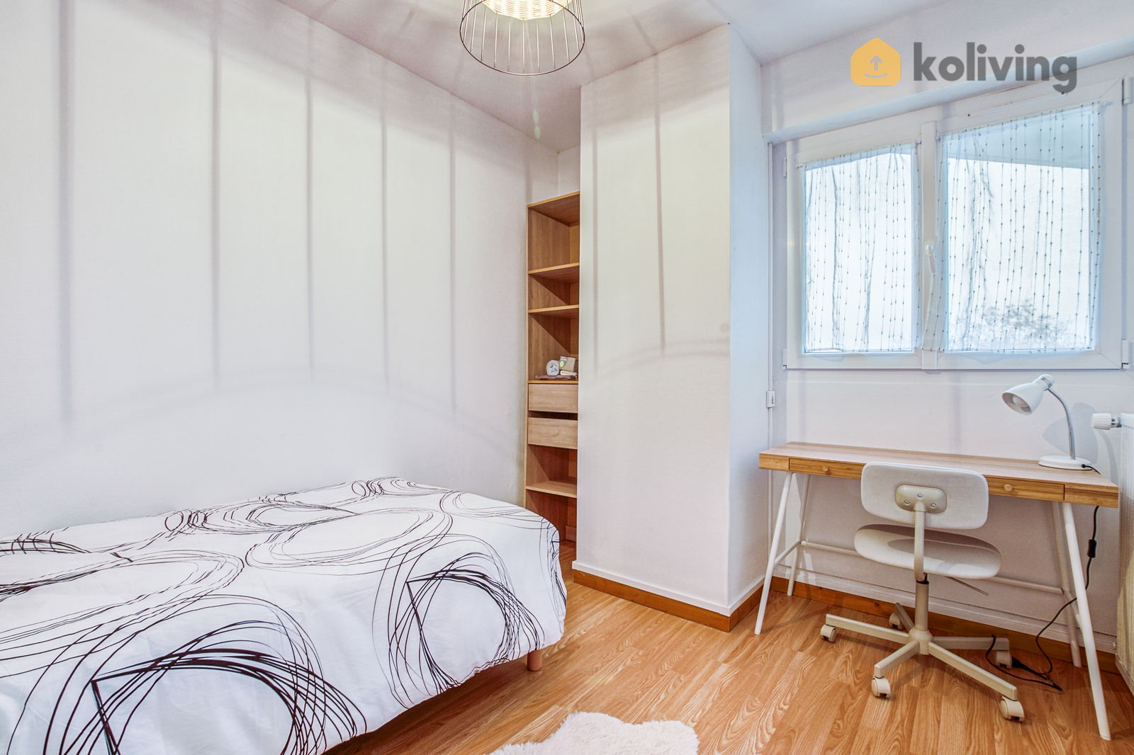 Kolokacja Évry-Courcouronnes 244223