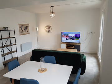 Roomlala | 4-pokojowy apartament współdzielony z Wi-Fi/Netflix