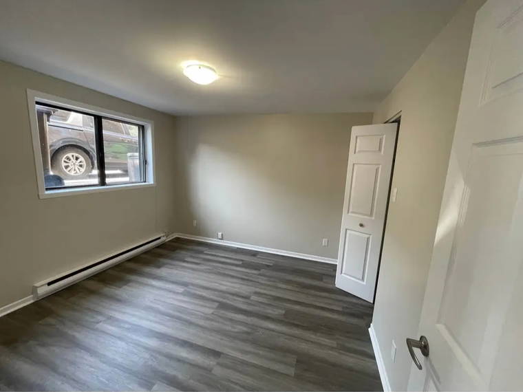 Colocación Montréal 613805