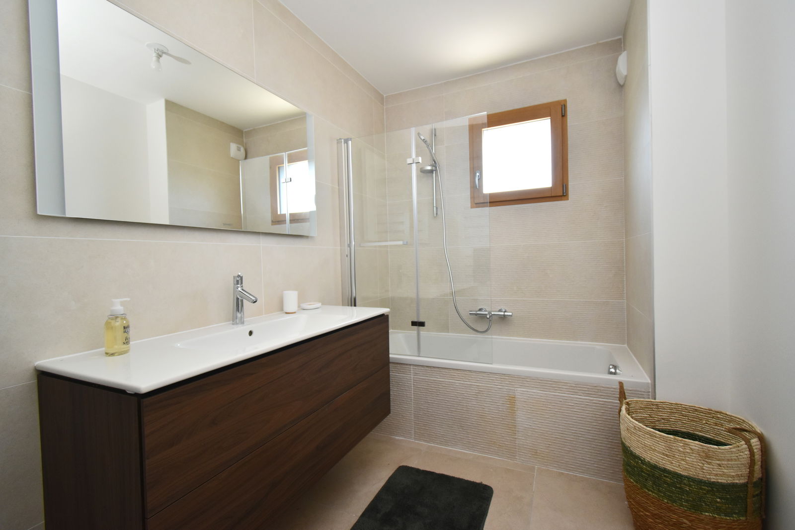 Colocation Ornex 252403