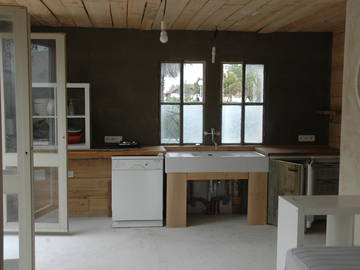 Roomlala | 50 m2 Studio te Huur by die Port