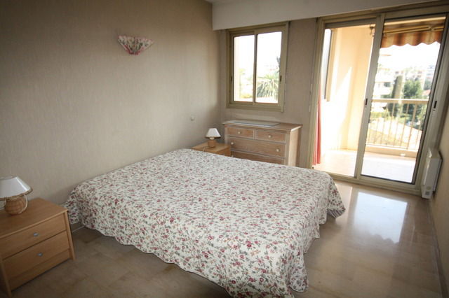 Onafhanklike Ateljee Antibes 41137