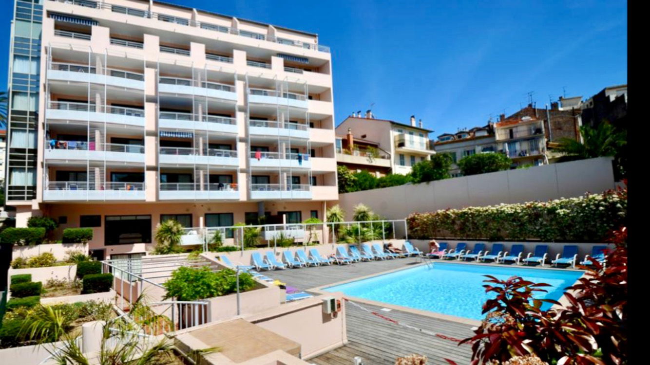 Independent Studio Cannes 268572