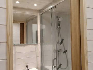 Gesamte Unterkunft zur Miete in Namur - Foto 9 : Badezimmer-9