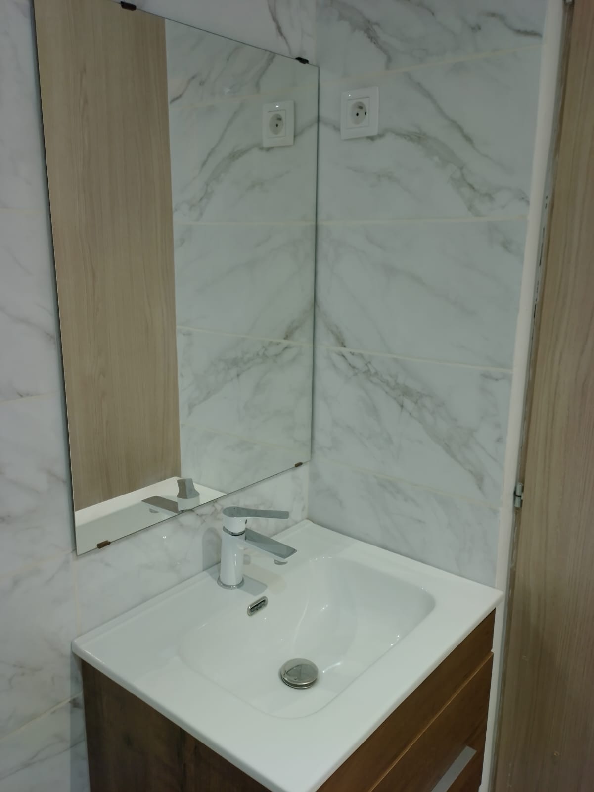 Entire Home Fréjus 673055