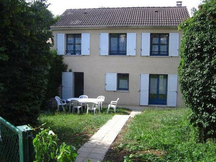 Colocación Champs-sur-Marne 78195-4