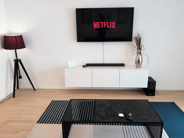 Logement entier à louer à Chavannes-Près-Renens - photo 9 : salon-9