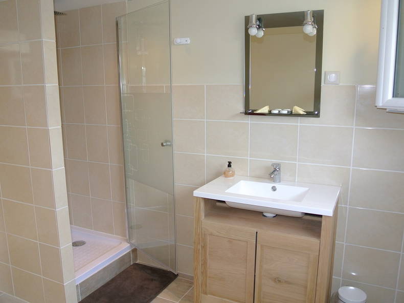 Toda La Casa Saint-Just-Luzac 74212-3