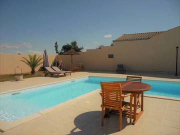 Logement Entier Saint-Just-Luzac 74212-4