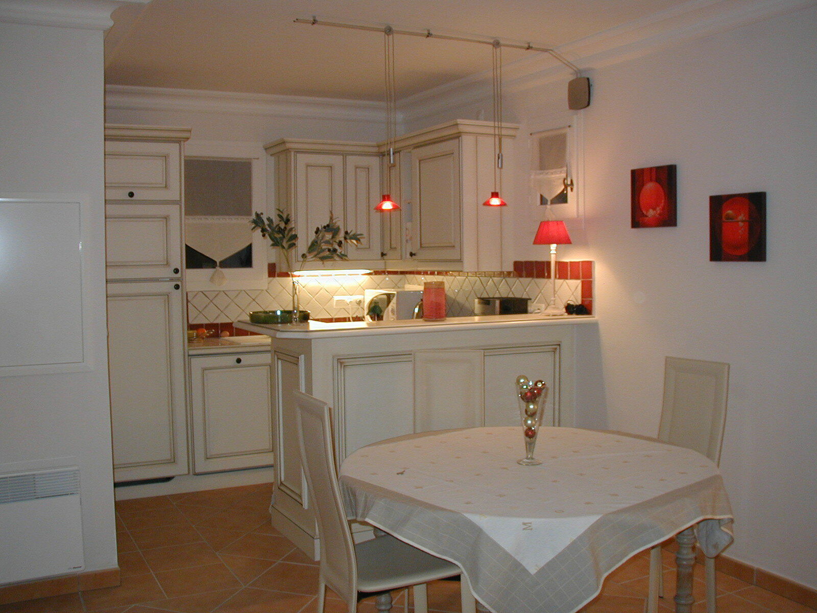 Entire Home Mallemort 70114