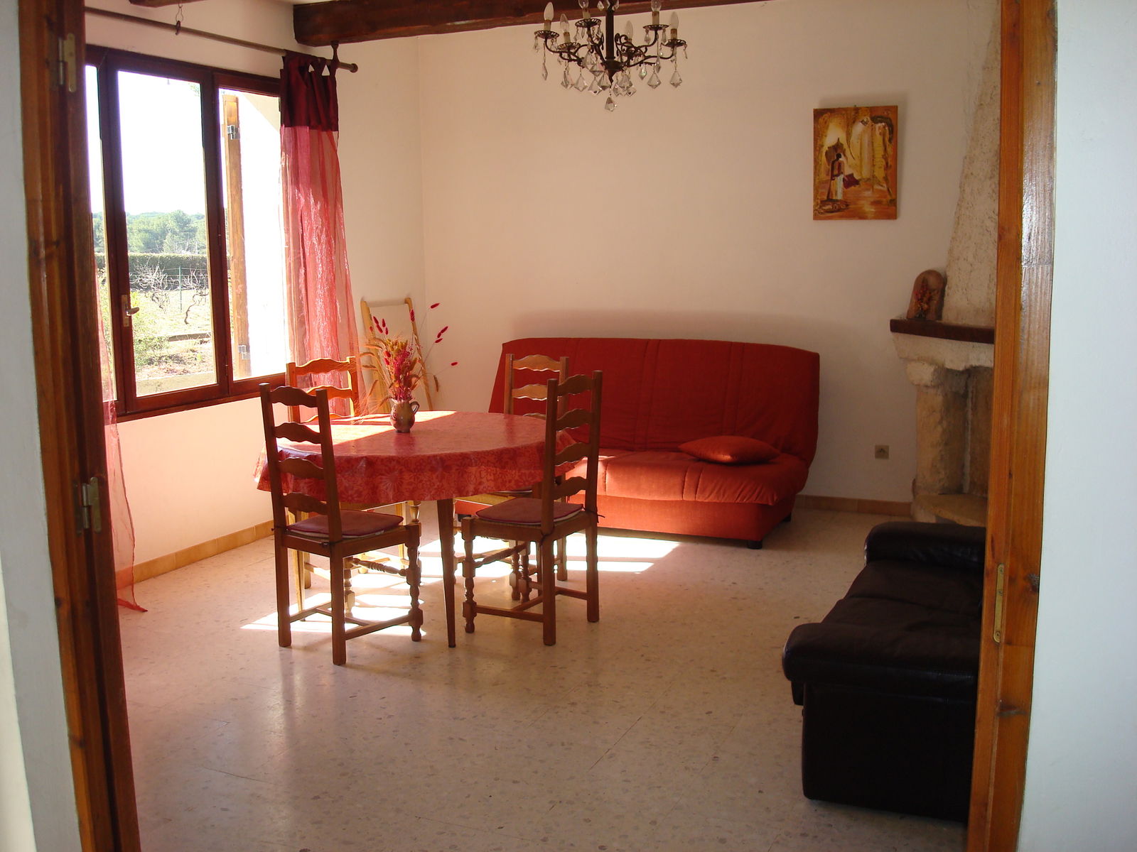 Onofhängeg Studio Lambesc 70785