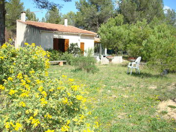 Roomlala | 80 m2 house for rent in Provence