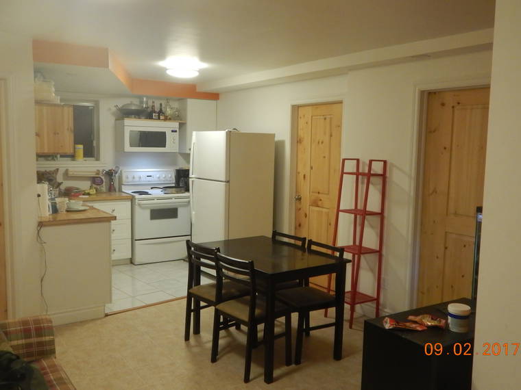 Homestay Laval 250721