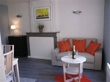 Roomlala | A Casa, Nel Centro Di Montelimar