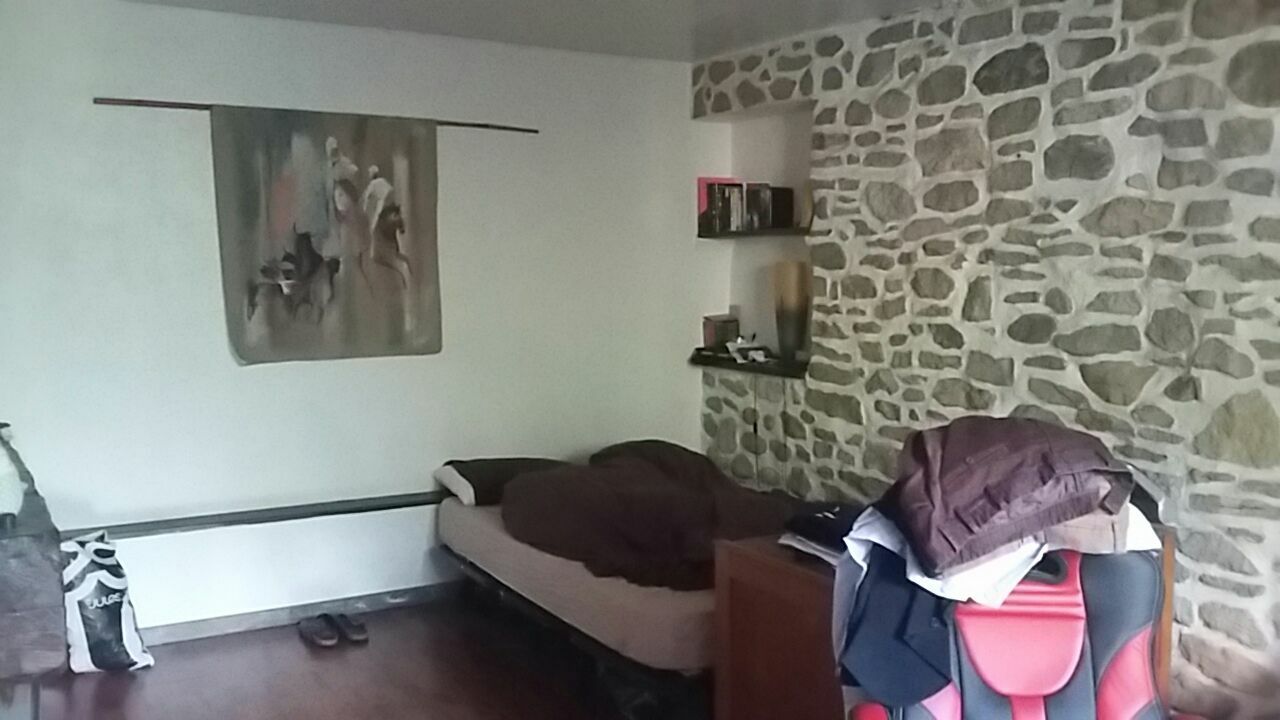 Colocation Grilly 191179