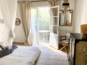 Chambre chez l'habitant à louer à Carqueiranne - photo 1 : chambre-1