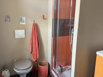 Shared housing for rent in Amiens - photo 16: Bathroom-16