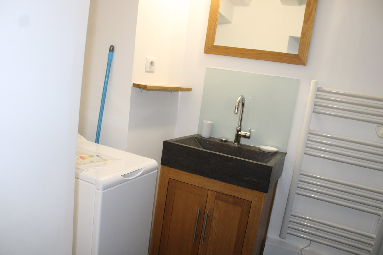 Logement Entier Châteaufort 385289