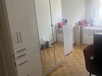 Unterkunft beim Gastgeber zur Miete in Genève - Foto 2 : Schlafzimmer-2