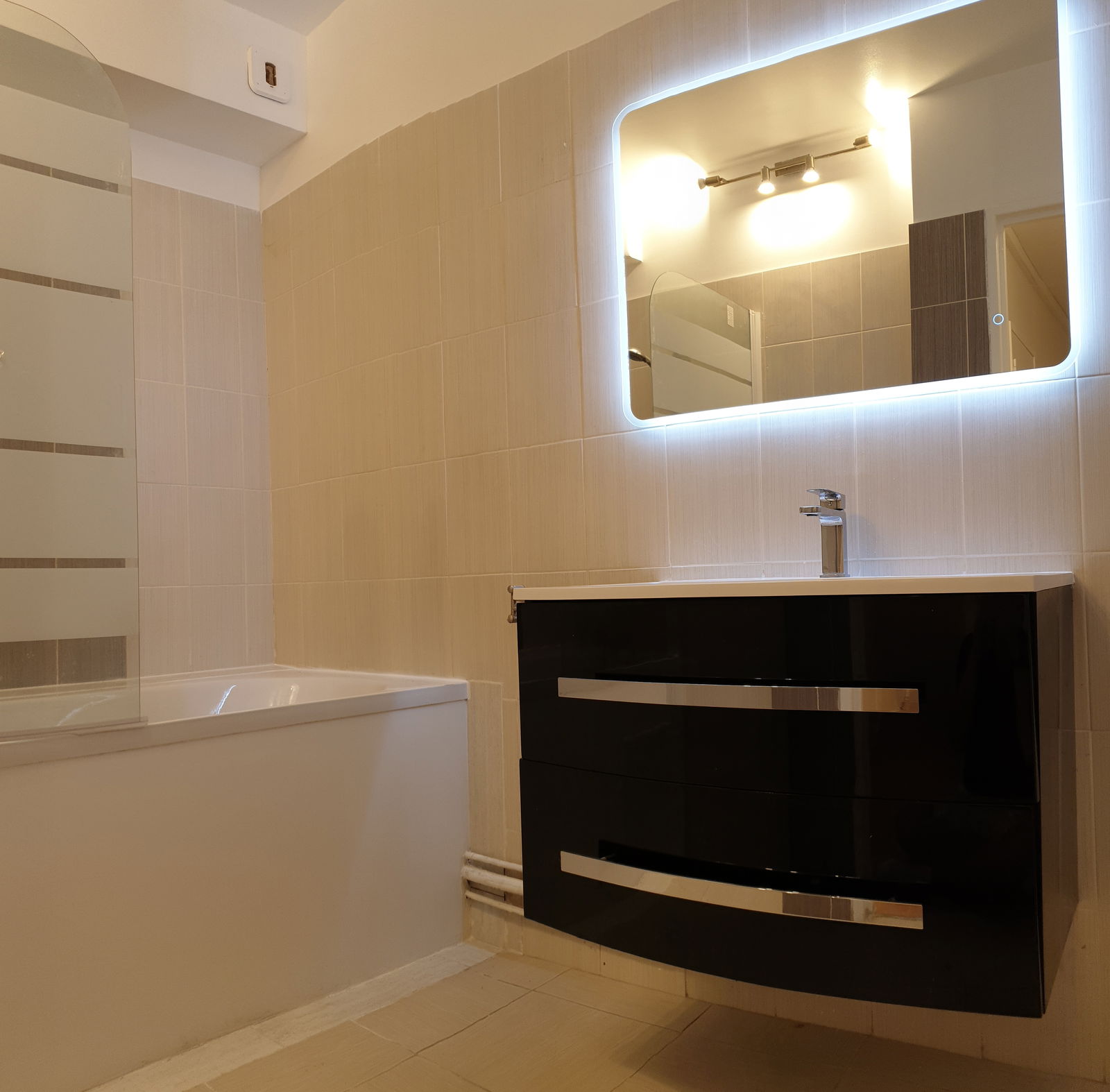 Colocation Cergy 258132