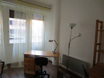 Roomlala | A poucos passos do antigo porto: T1
