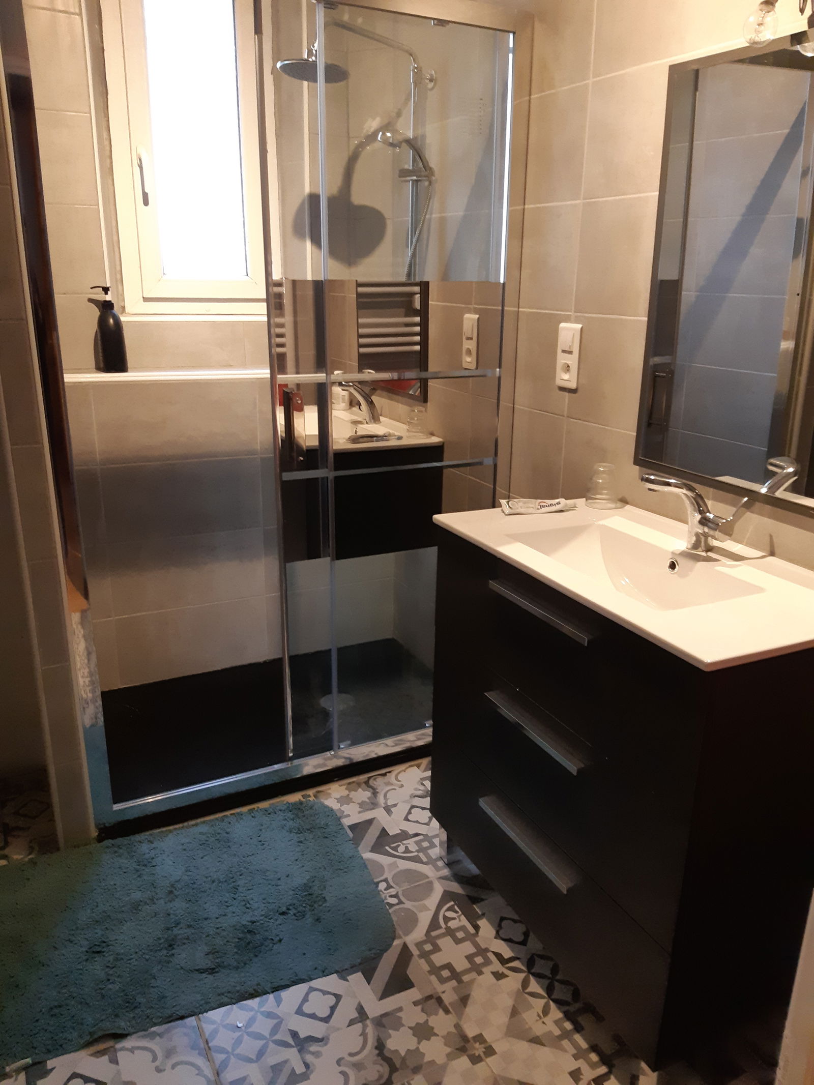 Bed And Breakfast Troyes 190926