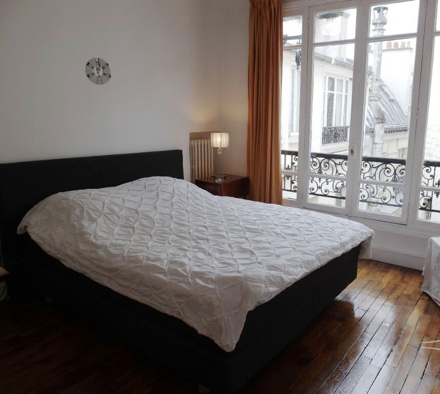 Independent Studio Paris 191729