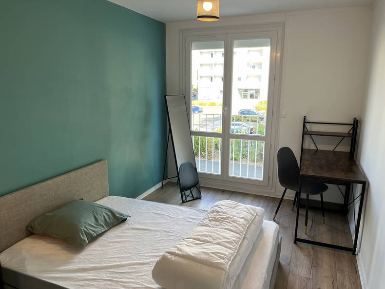 Colocation Laval 659536-4