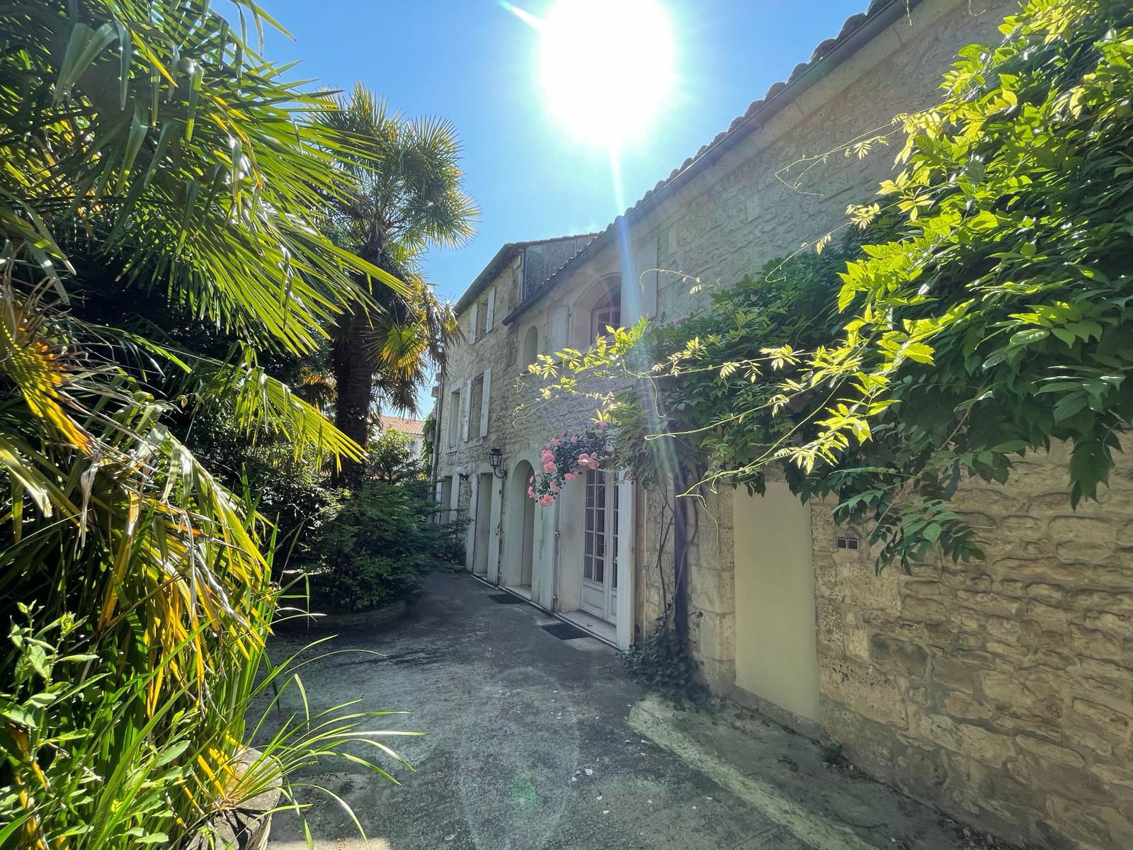 Collocazione Angoulême 628254