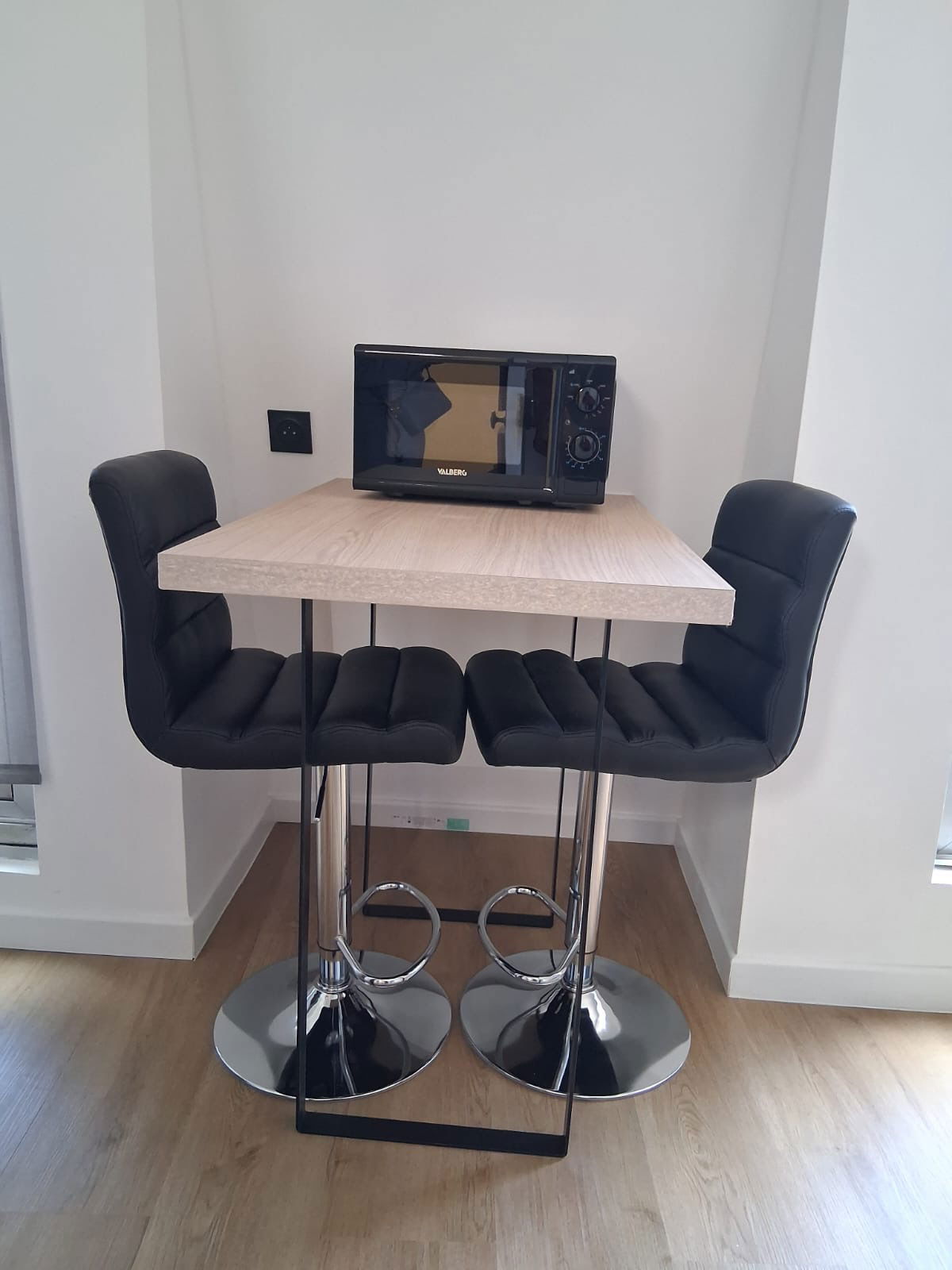 Tutta La Casa Enghien-les-Bains 529720