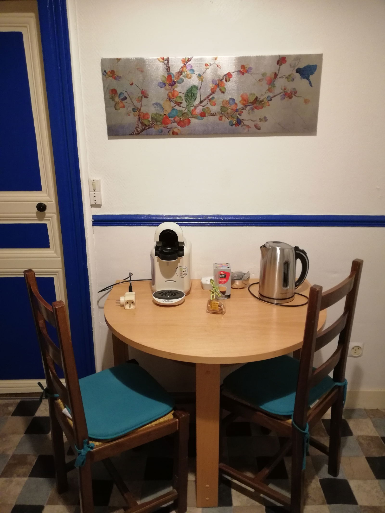 Entire Home Sens 149239