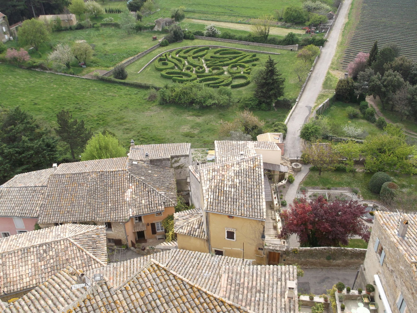 Entire Home Grignan 106291