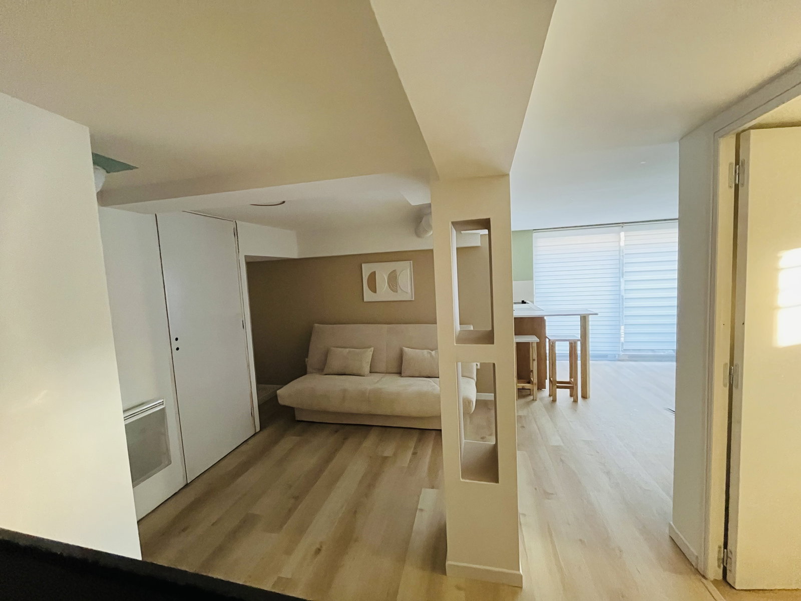 Entire Home Niort 672006