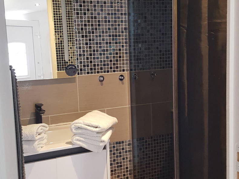 Entire Home Pontorson 213913-4