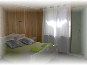 Roomlala | Accommodation of more than 40 m² for rent