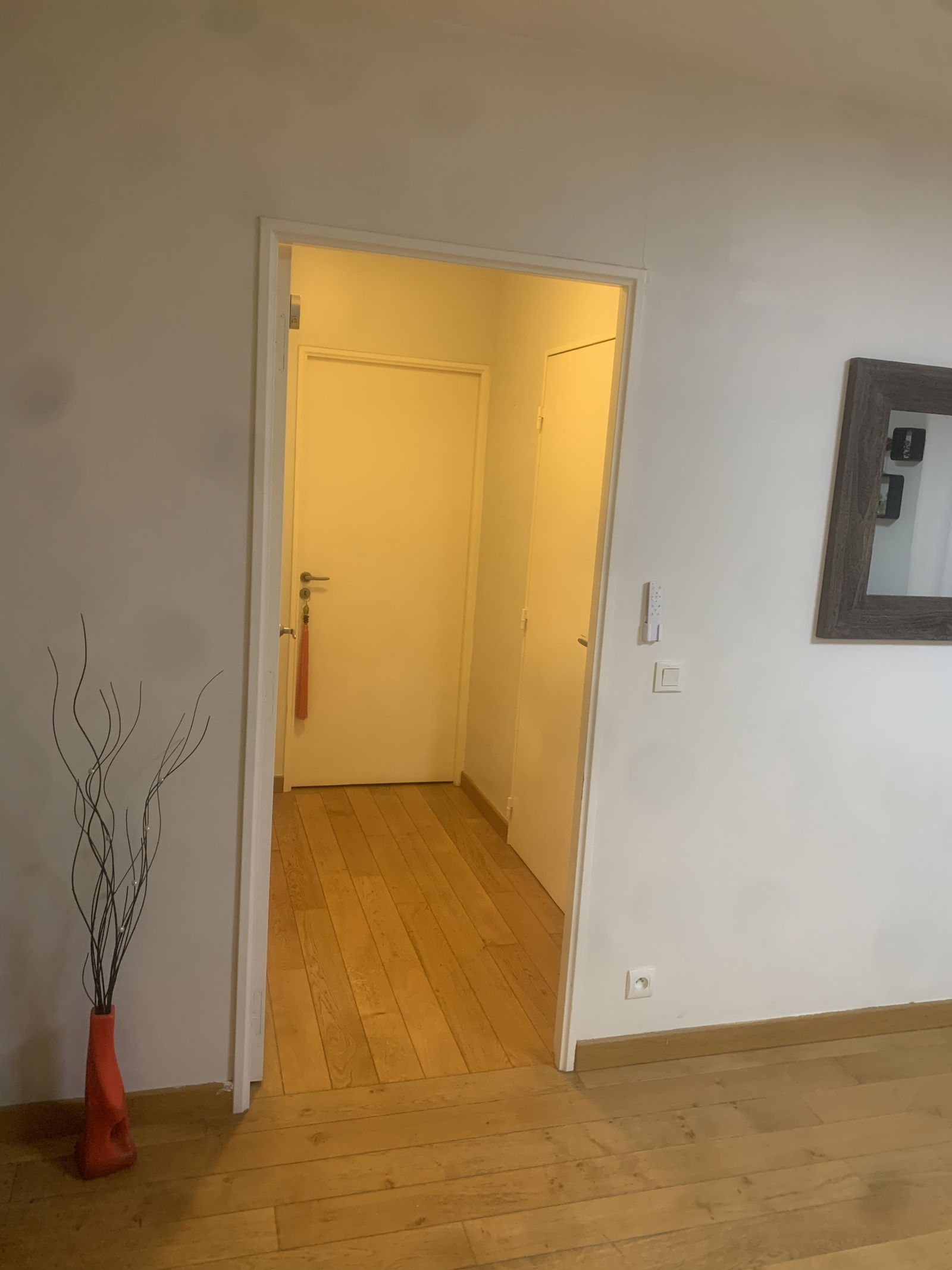 Estudio Independiente Bussy-Saint-Georges 256134