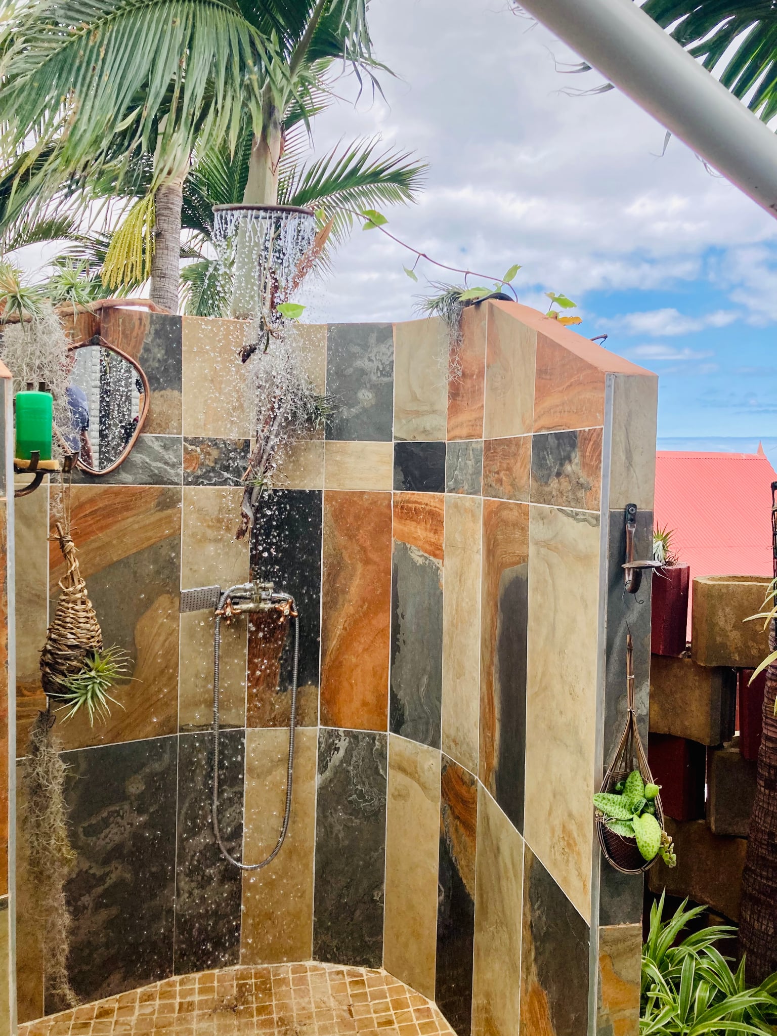 Toda La Casa Saint Pierre 58436