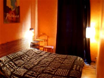 Roomlala | Acogedor Y Colorido Apartamento De Un Dormitorio En El Centro De Niza