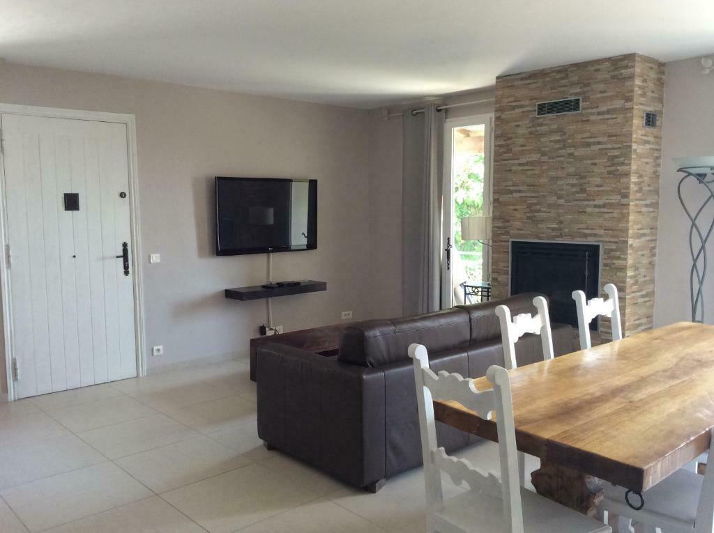 Habitaciones De Huéspedes La Turbie 98403