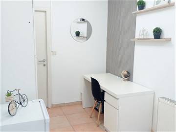 Roomlala | Acogedora Habitación CON BAÑO Y WC PRIVADOS