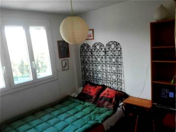 Roomlala | Acogedora Habitación En Residencia Tranquila, Arbolada Y Segura